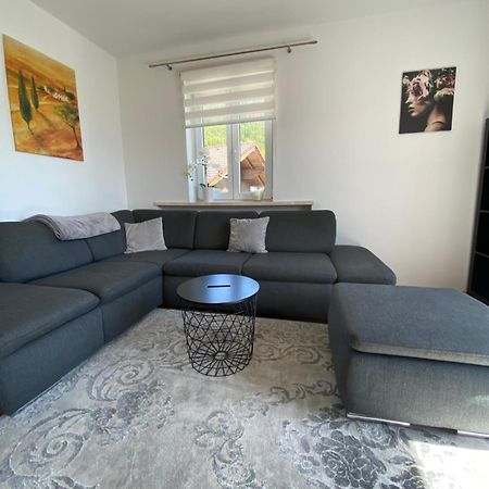 Ferienwohnung Lara Tiefgraben Exteriör bild