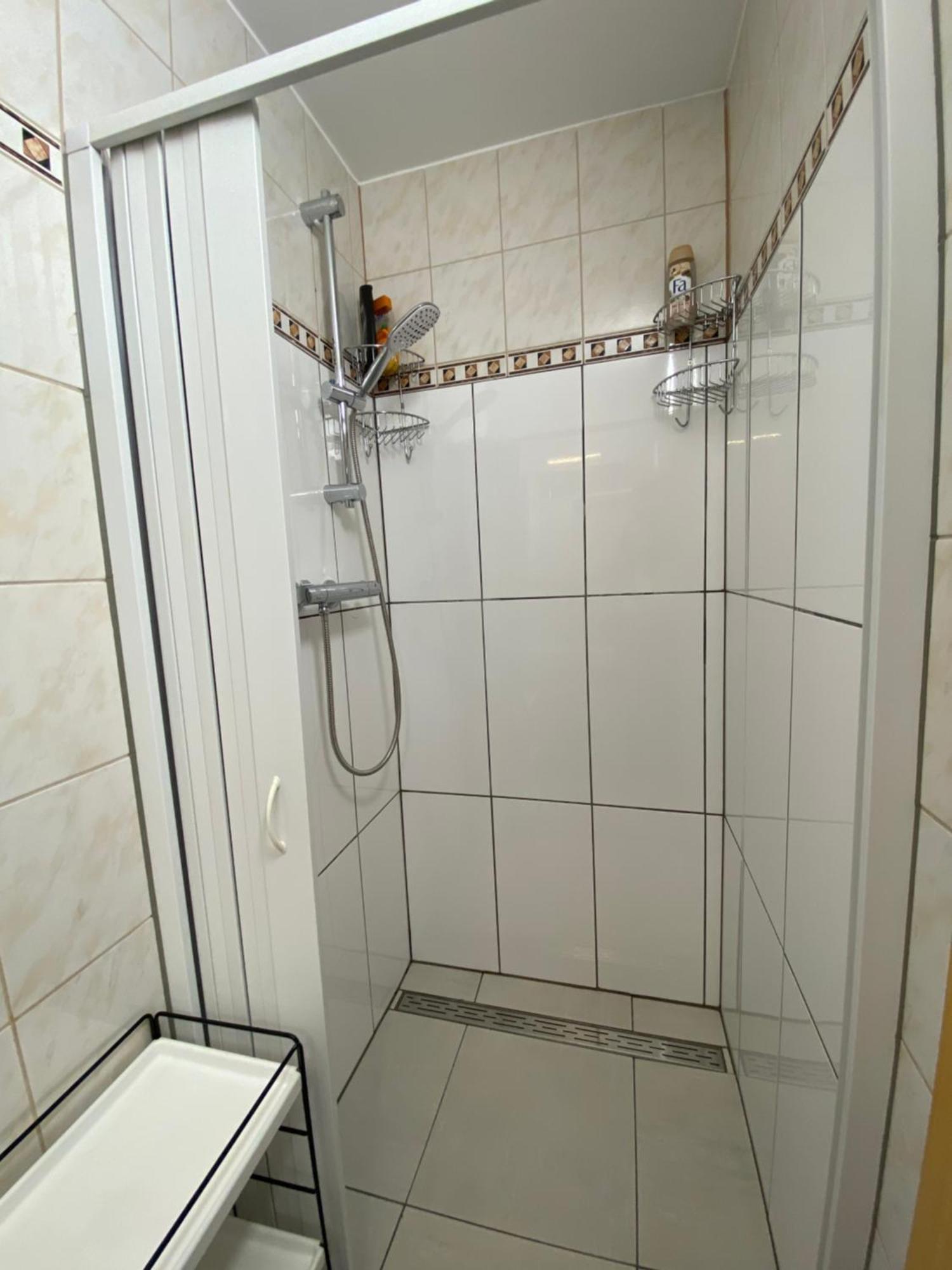 Ferienwohnung Lara Tiefgraben Exteriör bild
